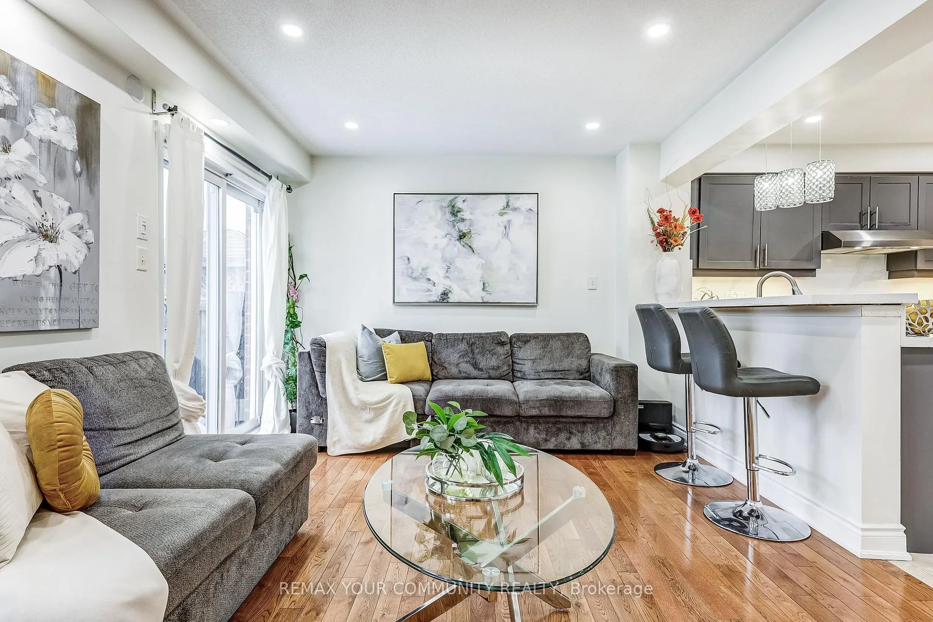 Photo 24 of 18 Tozer Crescent, Ajax, Northwest Ajax — HOMEH