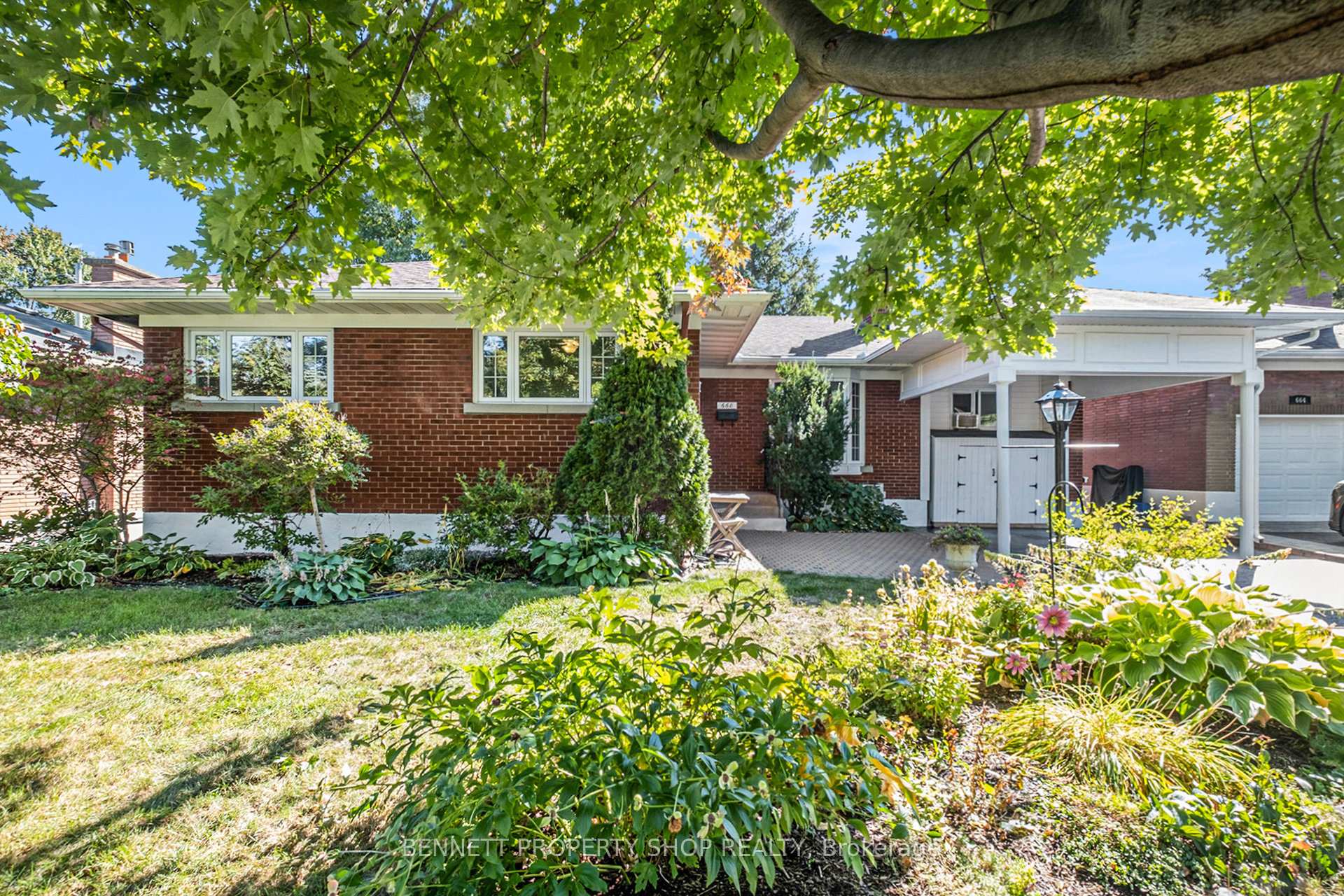 Photo 1 of 668 Chapman Boulevard, Ottawa, Elmvale Acres — HOMEH