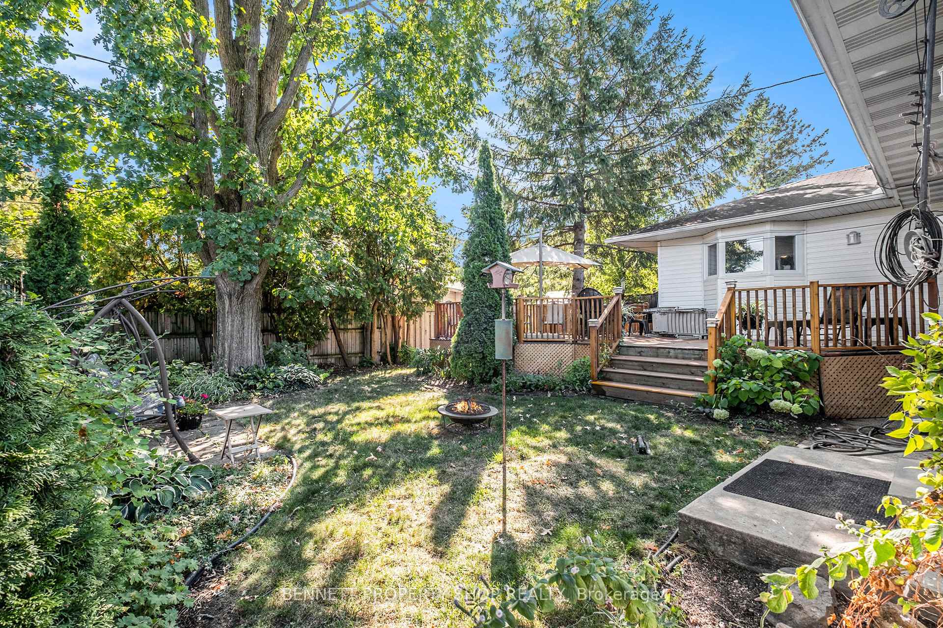 Photo 19 of 668 Chapman Boulevard, Ottawa, Elmvale Acres — HOMEH