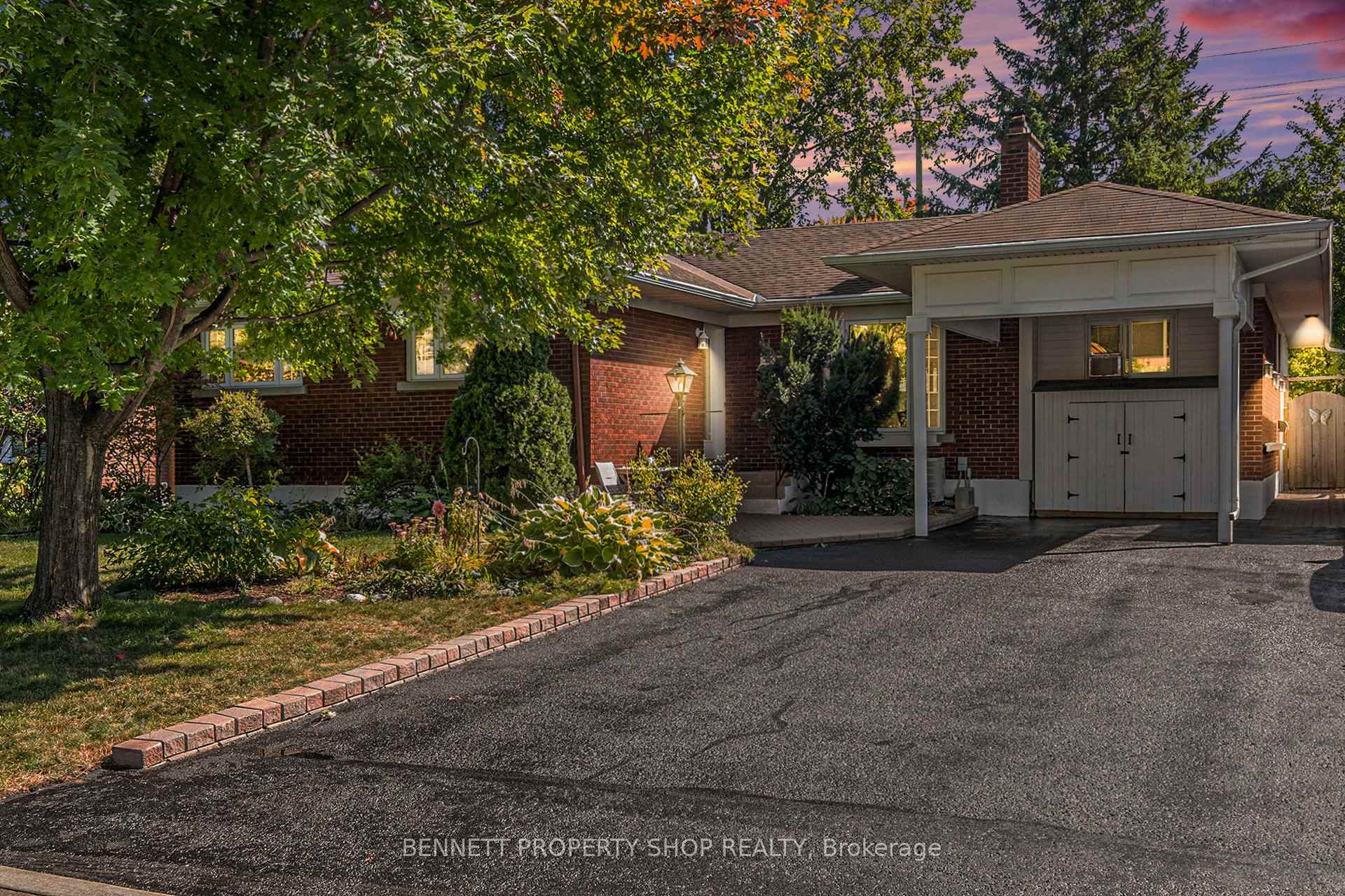 Photo 22 of 668 Chapman Boulevard, Ottawa, Elmvale Acres — HOMEH