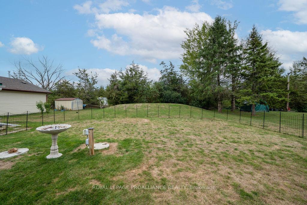 Photo 25 of 4324 Old 2 Highway, Belleville, Belleville Ward — HOMEH