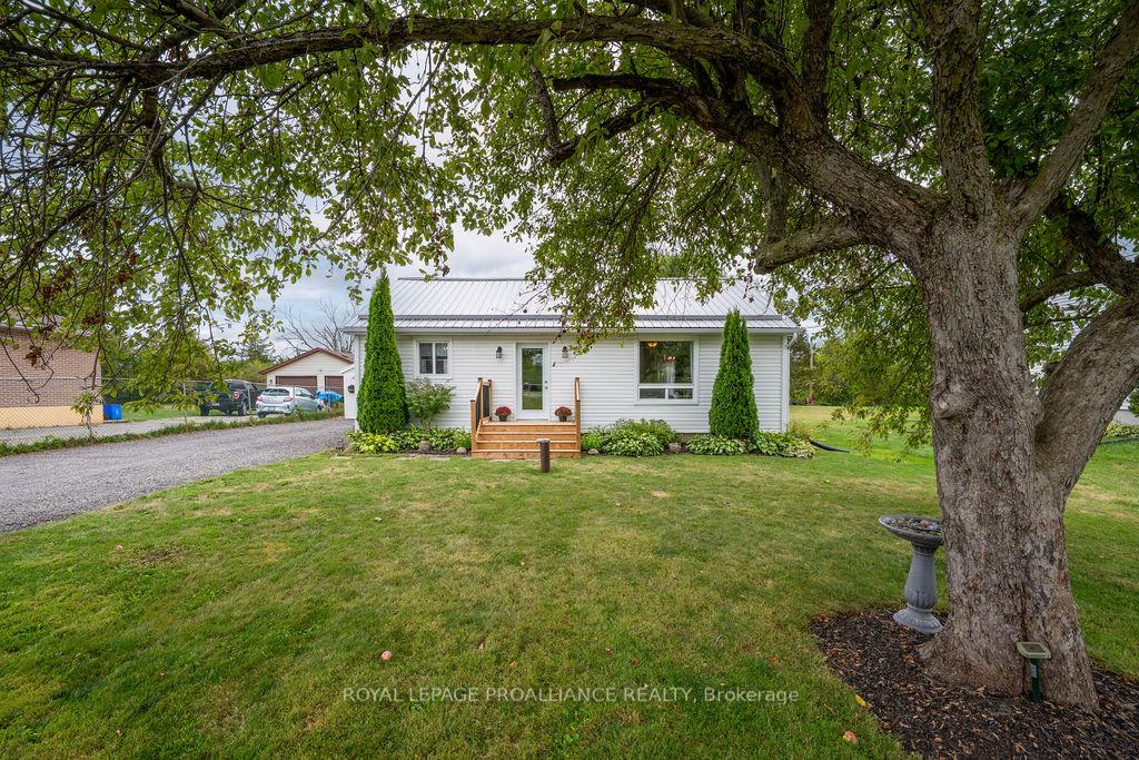 Photo 34 of 4324 Old 2 Highway, Belleville, Belleville Ward — HOMEH