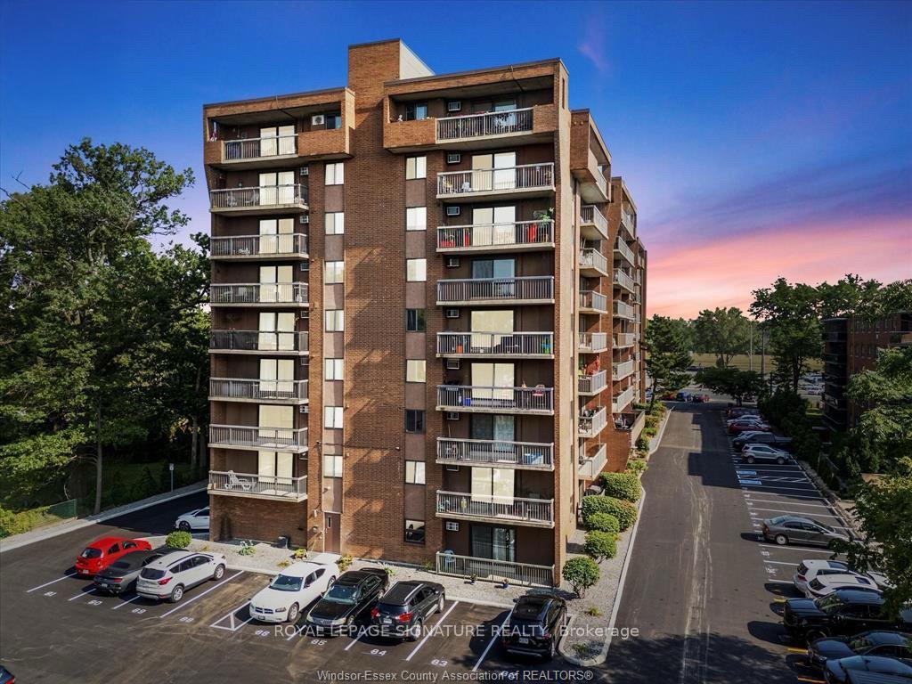 Photo 1 of Unit 503, 3936 Wyandotte Street E, Windsor — HOMEH
