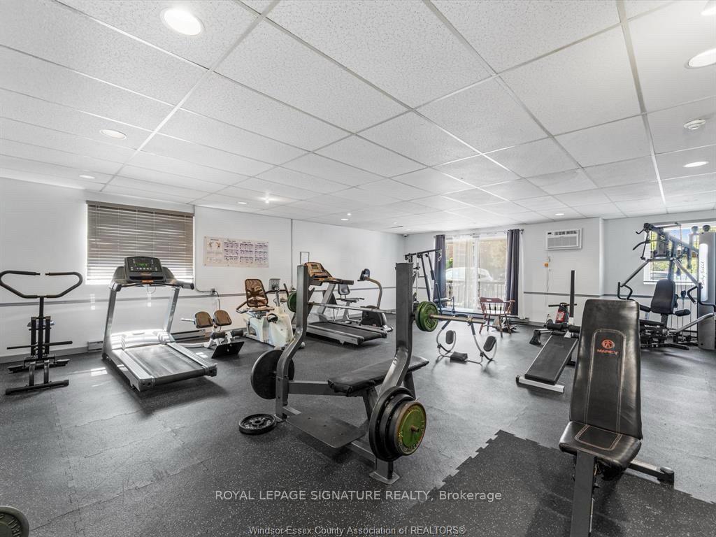 Photo 12 of Unit 503, 3936 Wyandotte Street E, Windsor — HOMEH