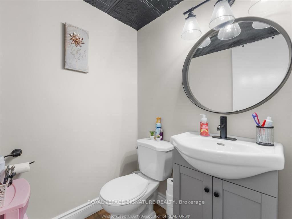 Photo 15 of Unit 503, 3936 Wyandotte Street E, Windsor — HOMEH