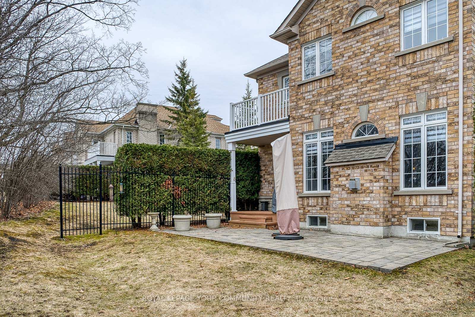 Photo 7 of Unit 56, 59 Stonecliffe Crescent, Aurora, Aurora Estates — HOMEH
