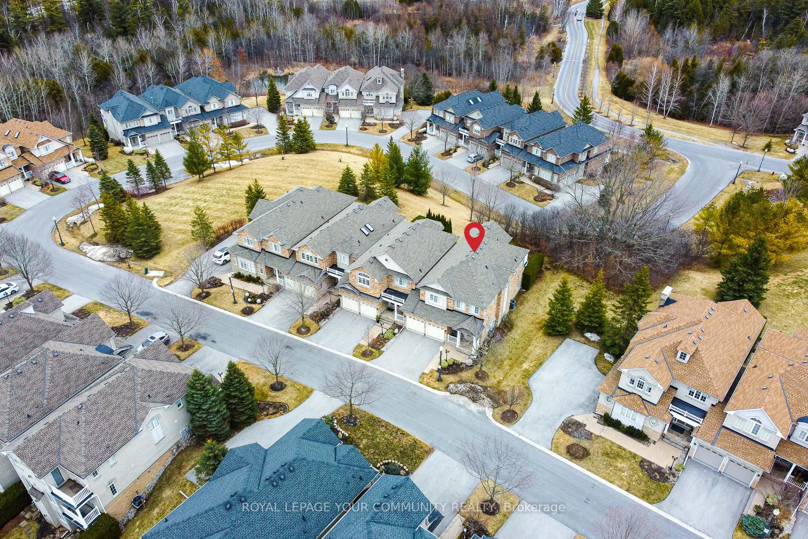 Photo 8 of Unit 56, 59 Stonecliffe Crescent, Aurora, Aurora Estates — HOMEH