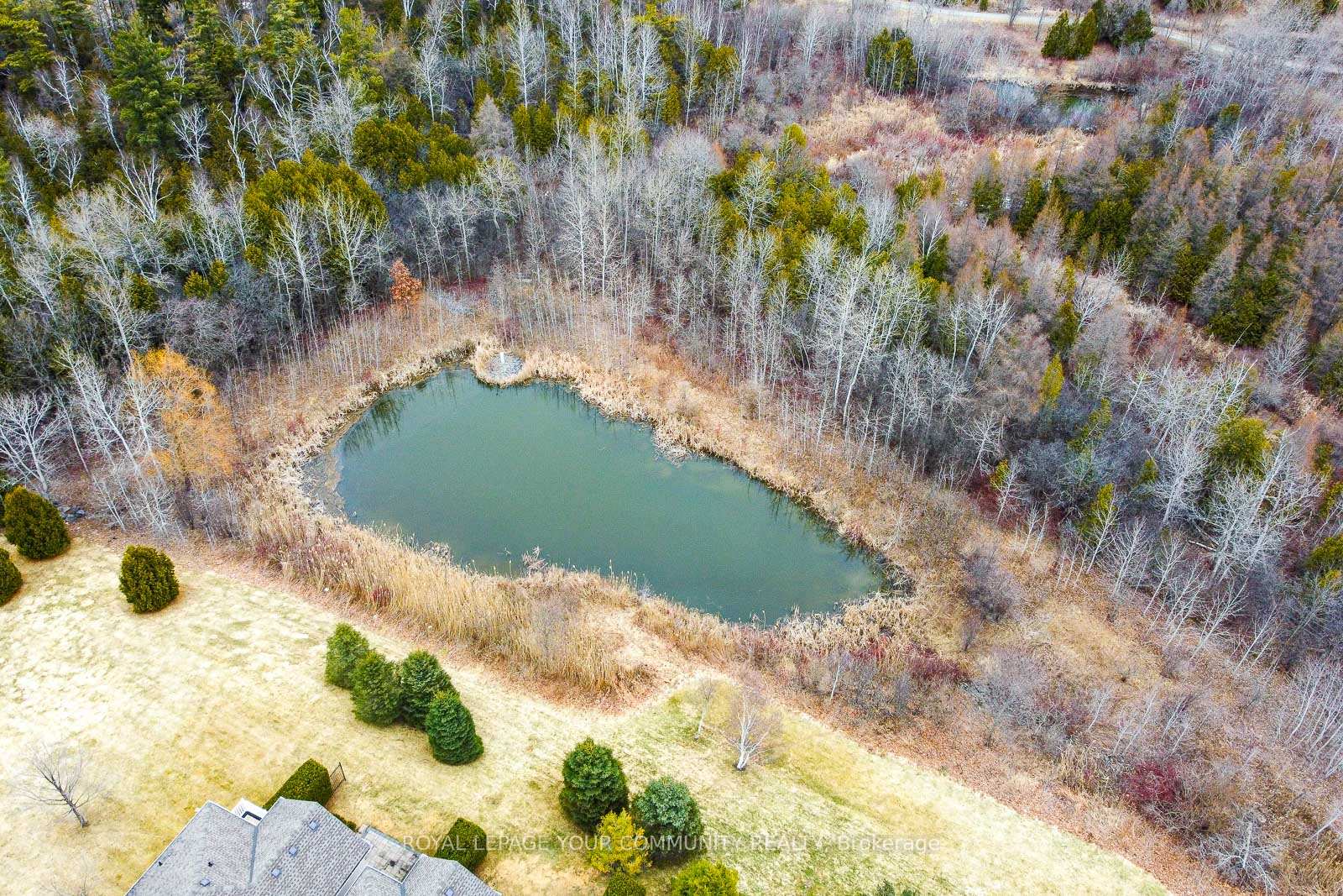 Photo 11 of Unit 56, 59 Stonecliffe Crescent, Aurora, Aurora Estates — HOMEH