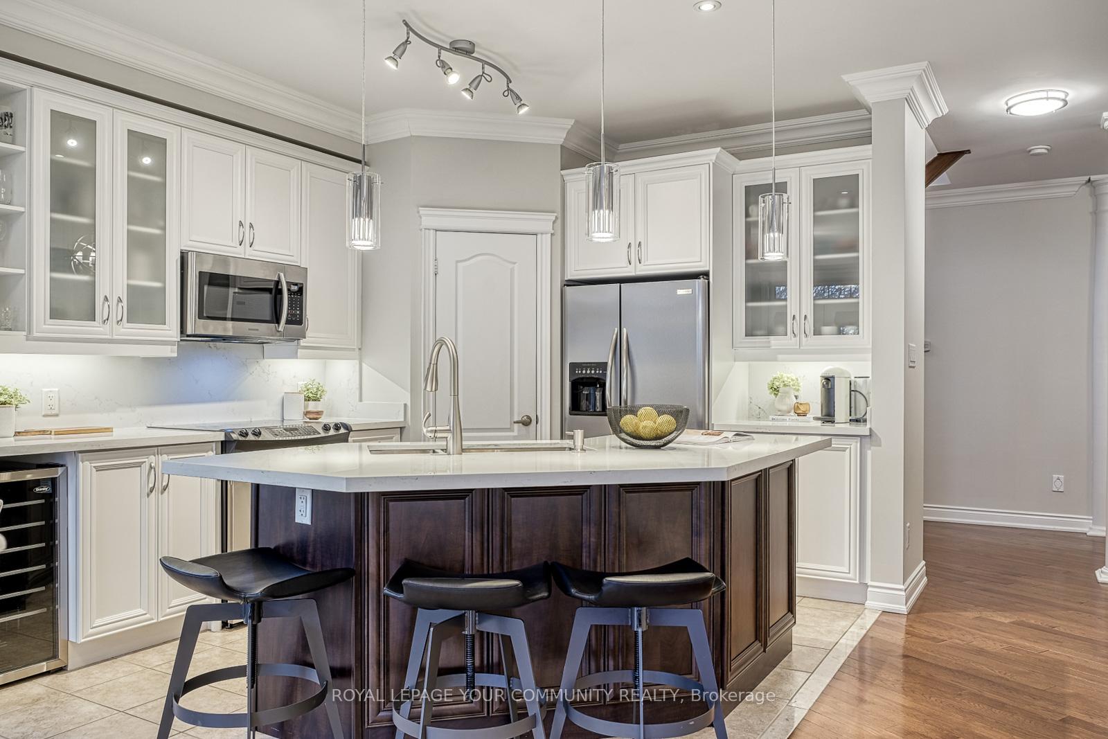 Photo 18 of Unit 56, 59 Stonecliffe Crescent, Aurora, Aurora Estates — HOMEH