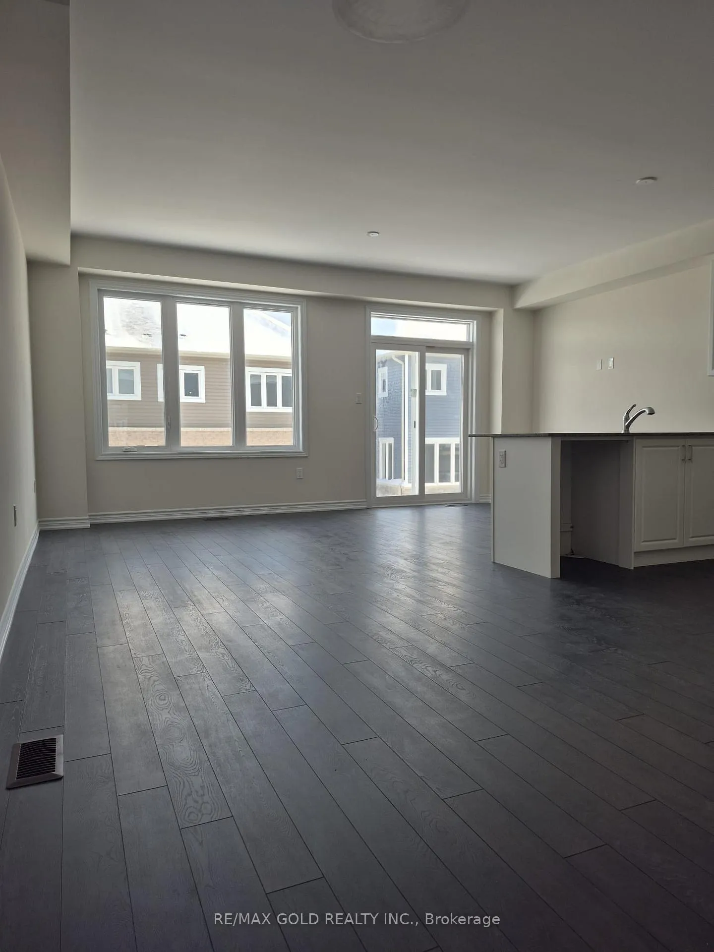 Photo 8 of 173 Gear Avenue, Erin — HOMEH