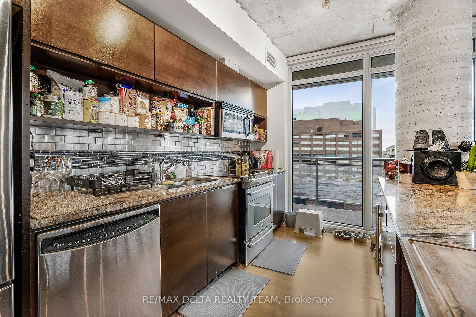 Photo 8 of Unit 809, 324 Laurier Avenue W, Ottawa, Ottawa Centre — HOMEH