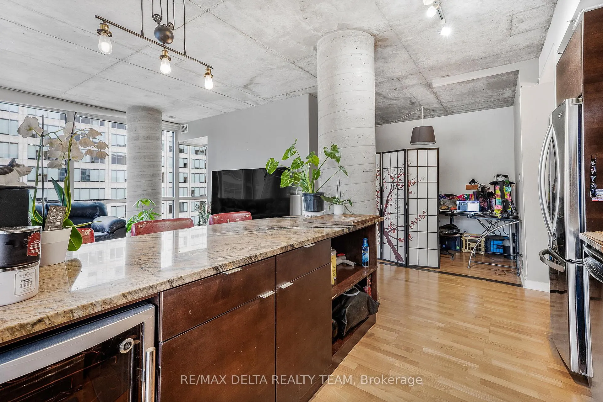 Photo 12 of Unit 809, 324 Laurier Avenue W, Ottawa, Ottawa Centre — HOMEH