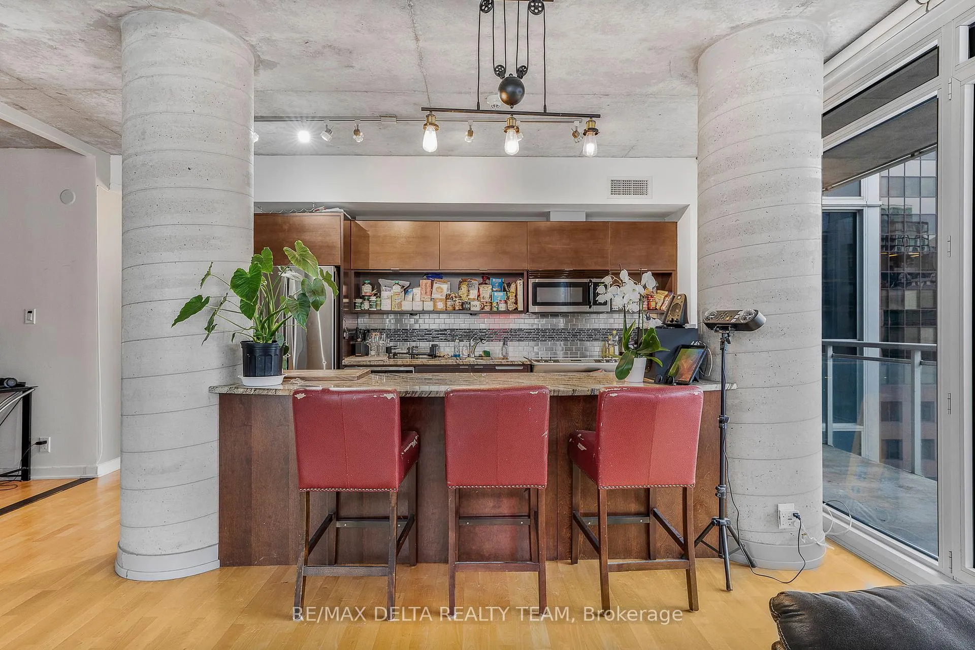 Photo 13 of Unit 809, 324 Laurier Avenue W, Ottawa, Ottawa Centre — HOMEH
