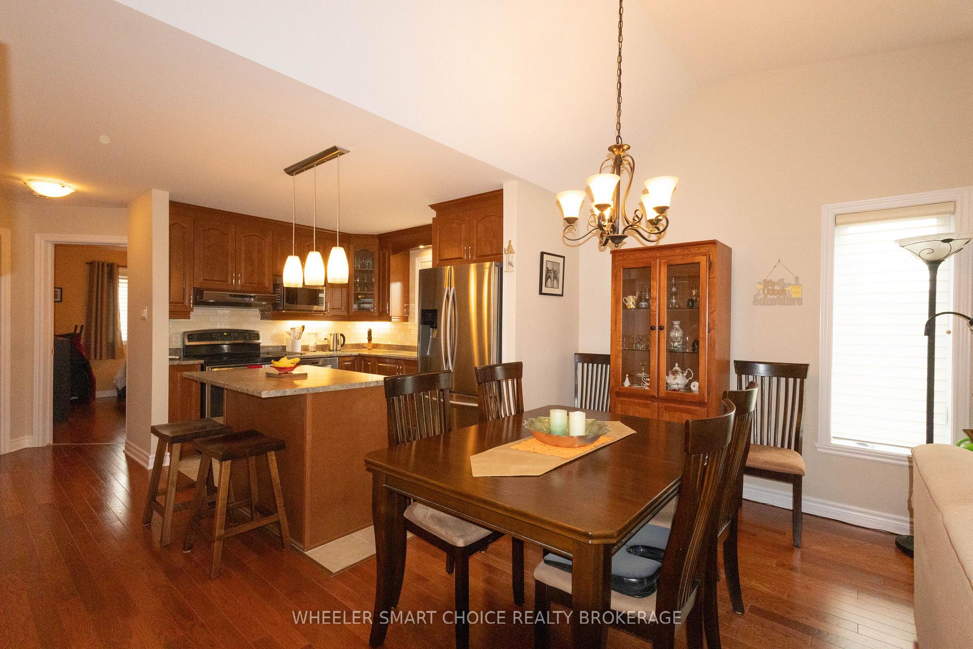 Photo 11 of Unit 125A, 125A Third Street W, Cornwall — HOMEH