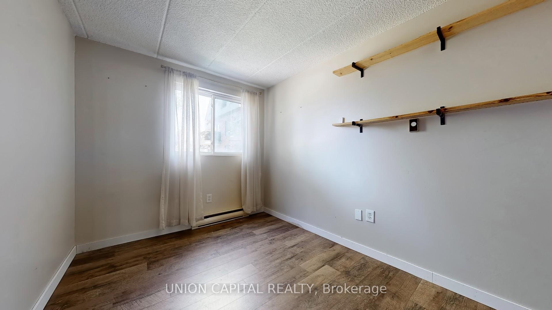 Photo 10 of Unit 27, 43 Taunton Road E, Oshawa, Centennial — HOMEH