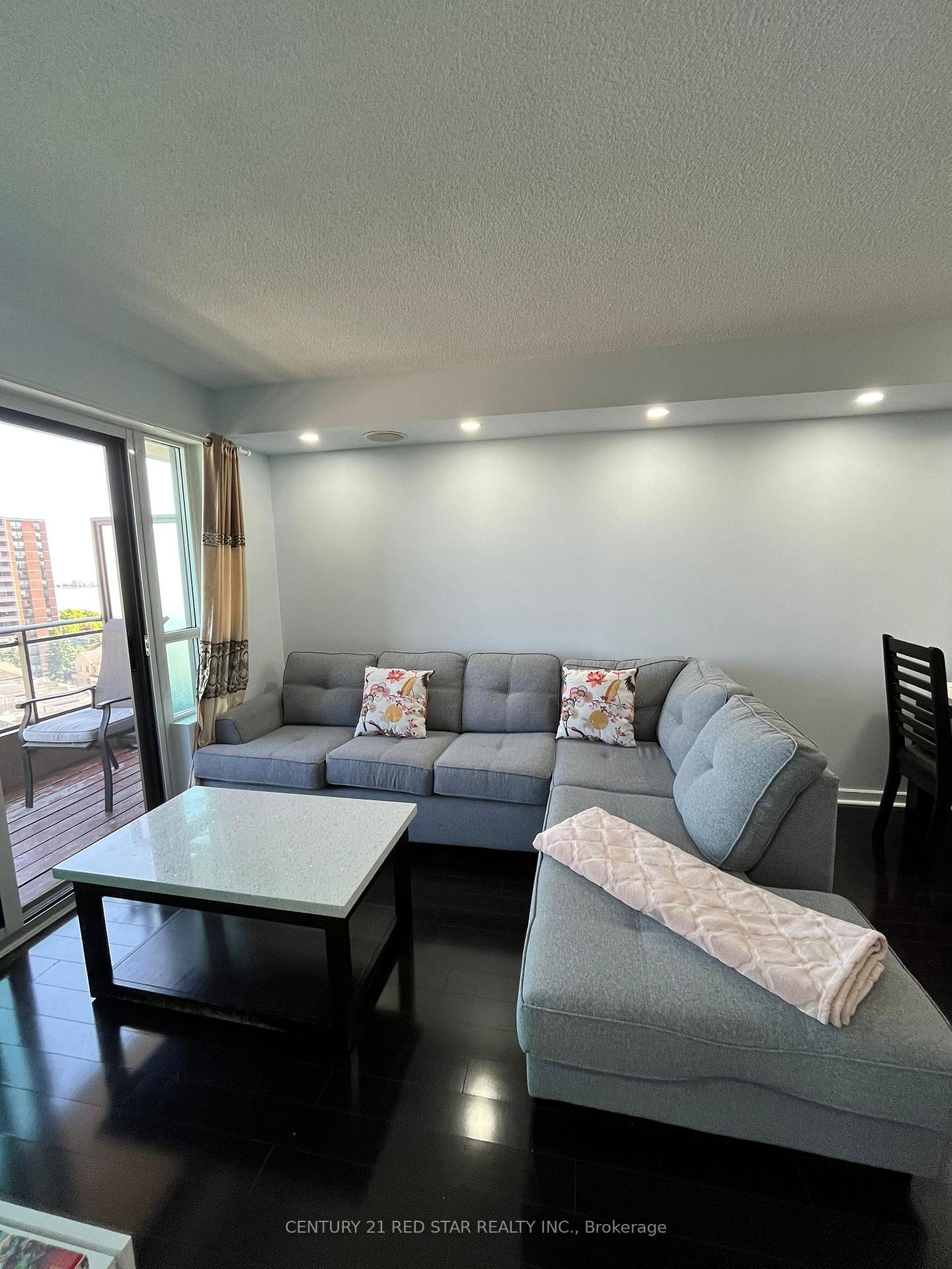 Photo 4 of Unit 1113, 1235 Bayly Street, Pickering, Bay Ridges — HOMEH