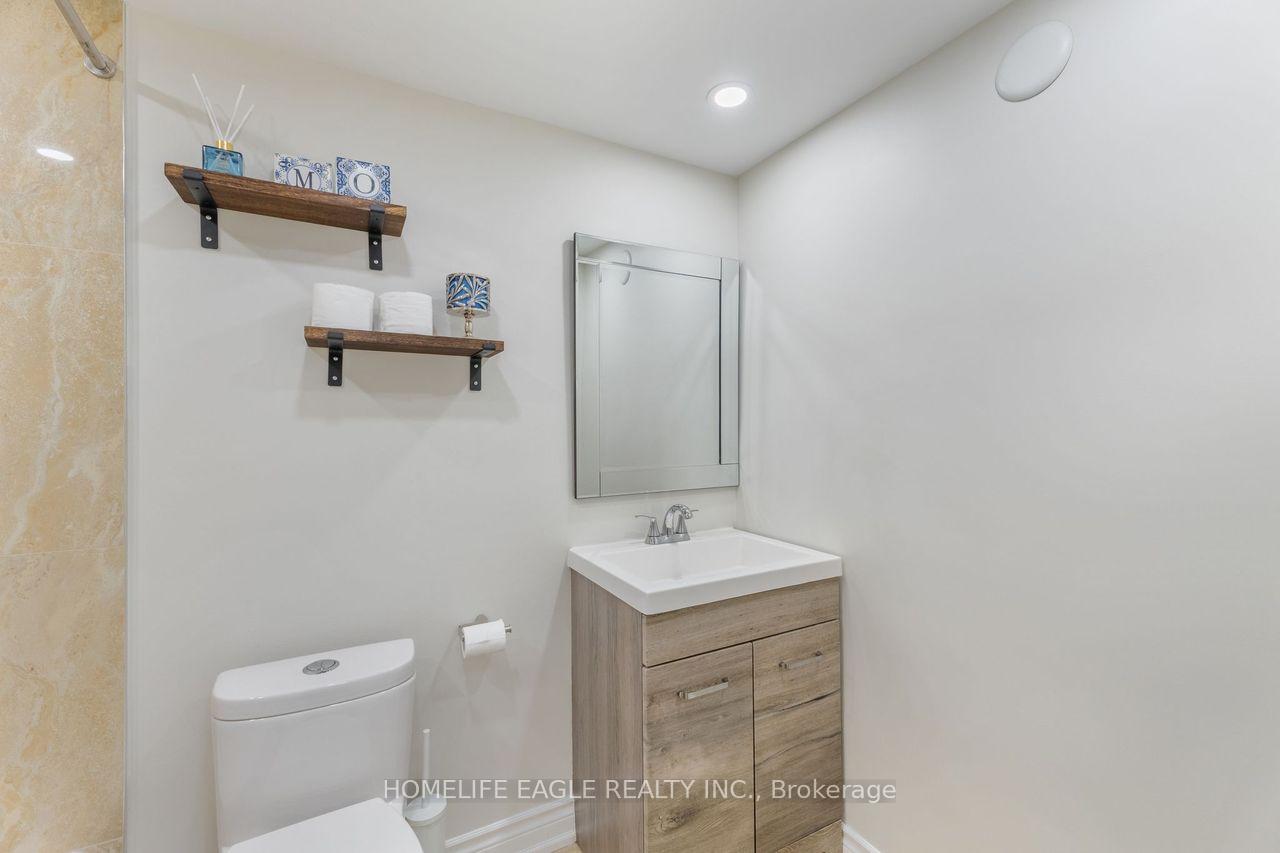 Photo 5 of Unit 1801, 61 Richview Road, Etobicoke, Humber Heights — HOMEH