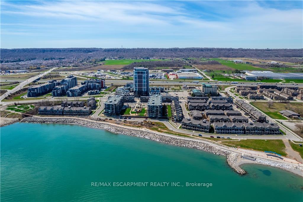 Photo 3 of Unit 76, 10 Windward Drive, Grimsby, Grimsby Beach — HOMEH