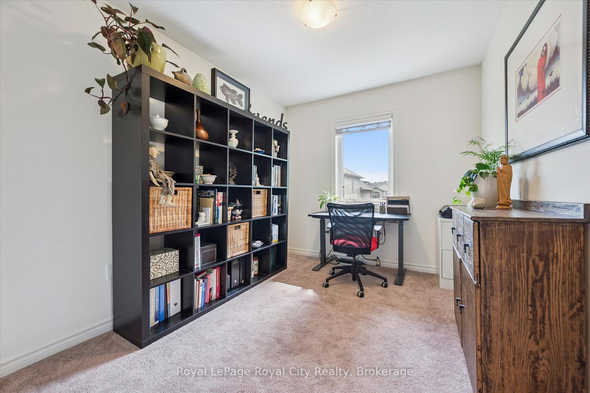 Photo 21 of 51 Oldfield Drive, Guelph, Pineridge/Westminster Woods — HOMEH