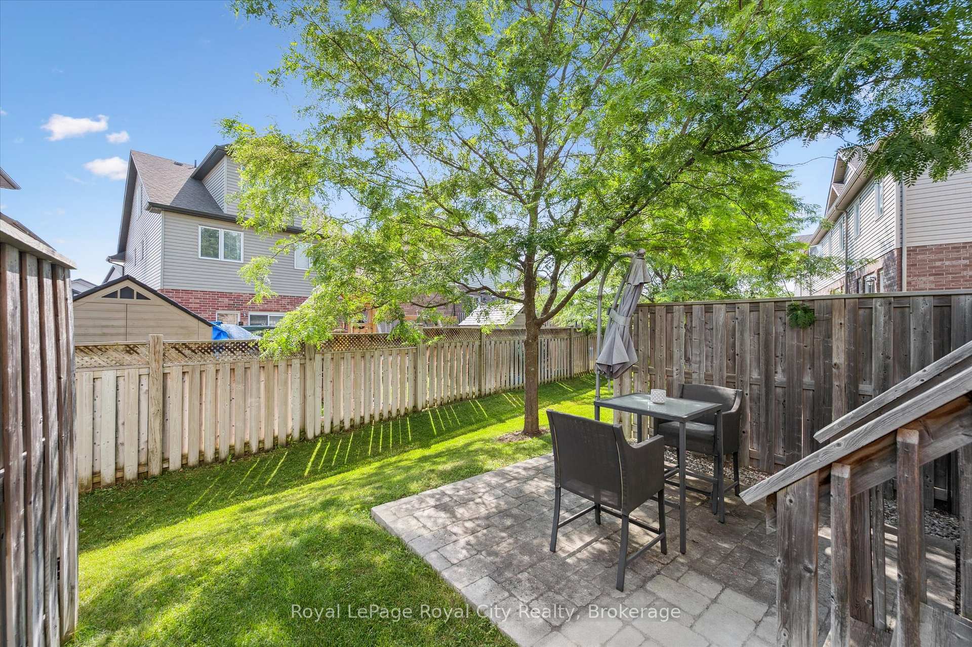 Photo 34 of 51 Oldfield Drive, Guelph, Pineridge/Westminster Woods — HOMEH
