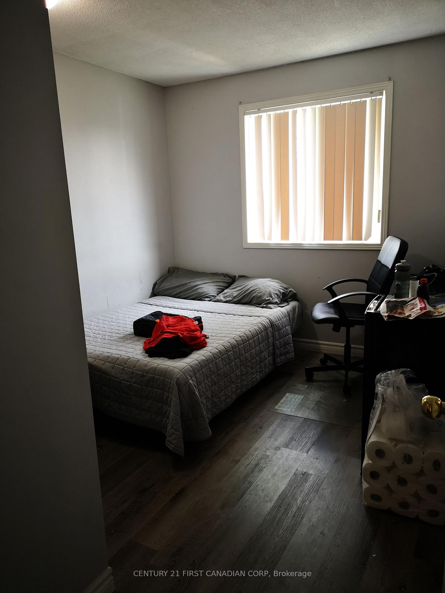 Photo 13 of Unit 21, 190 Fleming Drive, London, East D — HOMEH