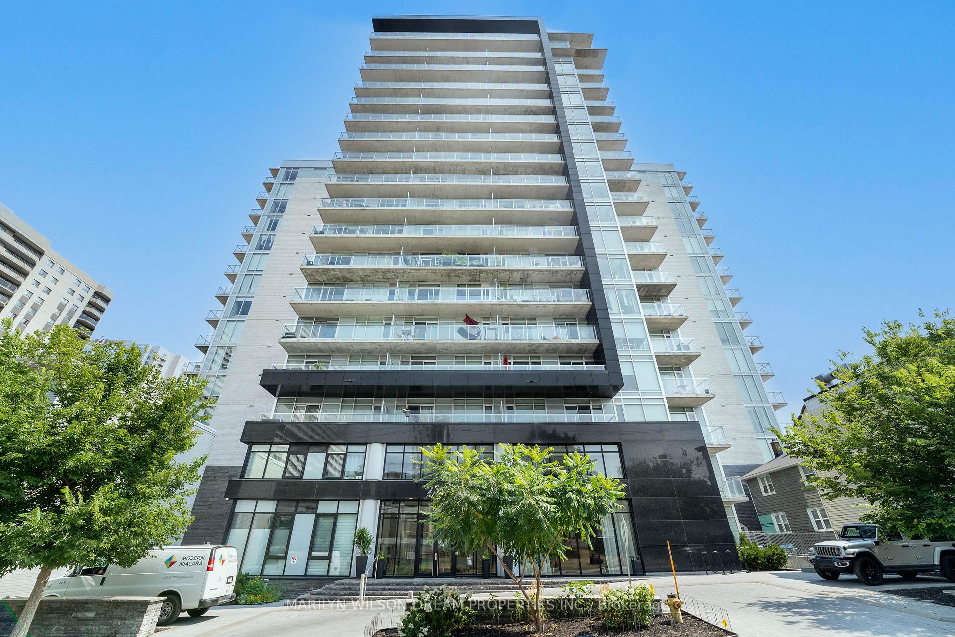 Photo 1 of Unit 406, 255 Bay Street, Ottawa, Ottawa Centre — HOMEH