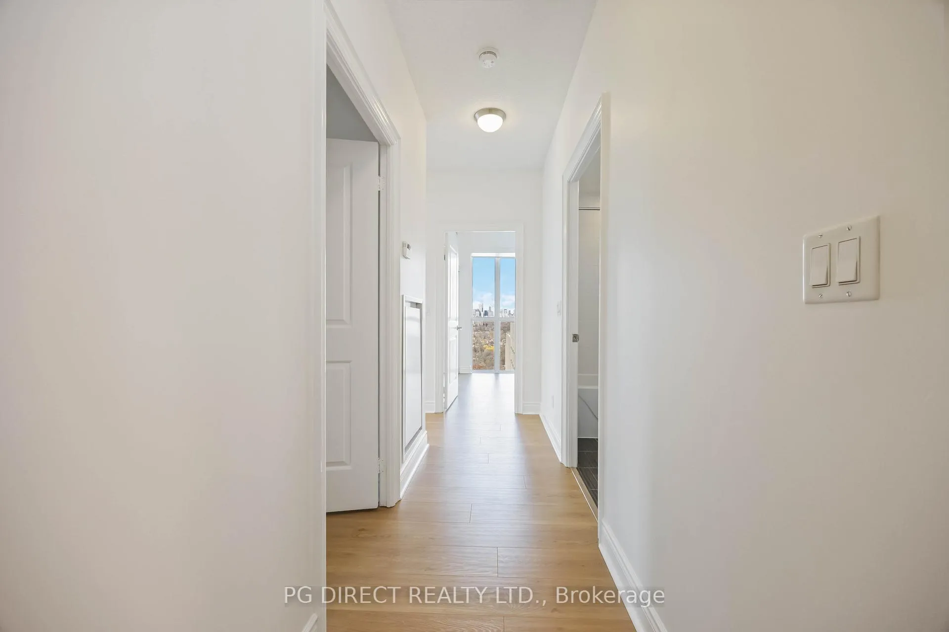 Photo 6 of Unit 2909, 28 Ted Rogers Way, Toronto, Church-Yonge Corridor — HOMEH