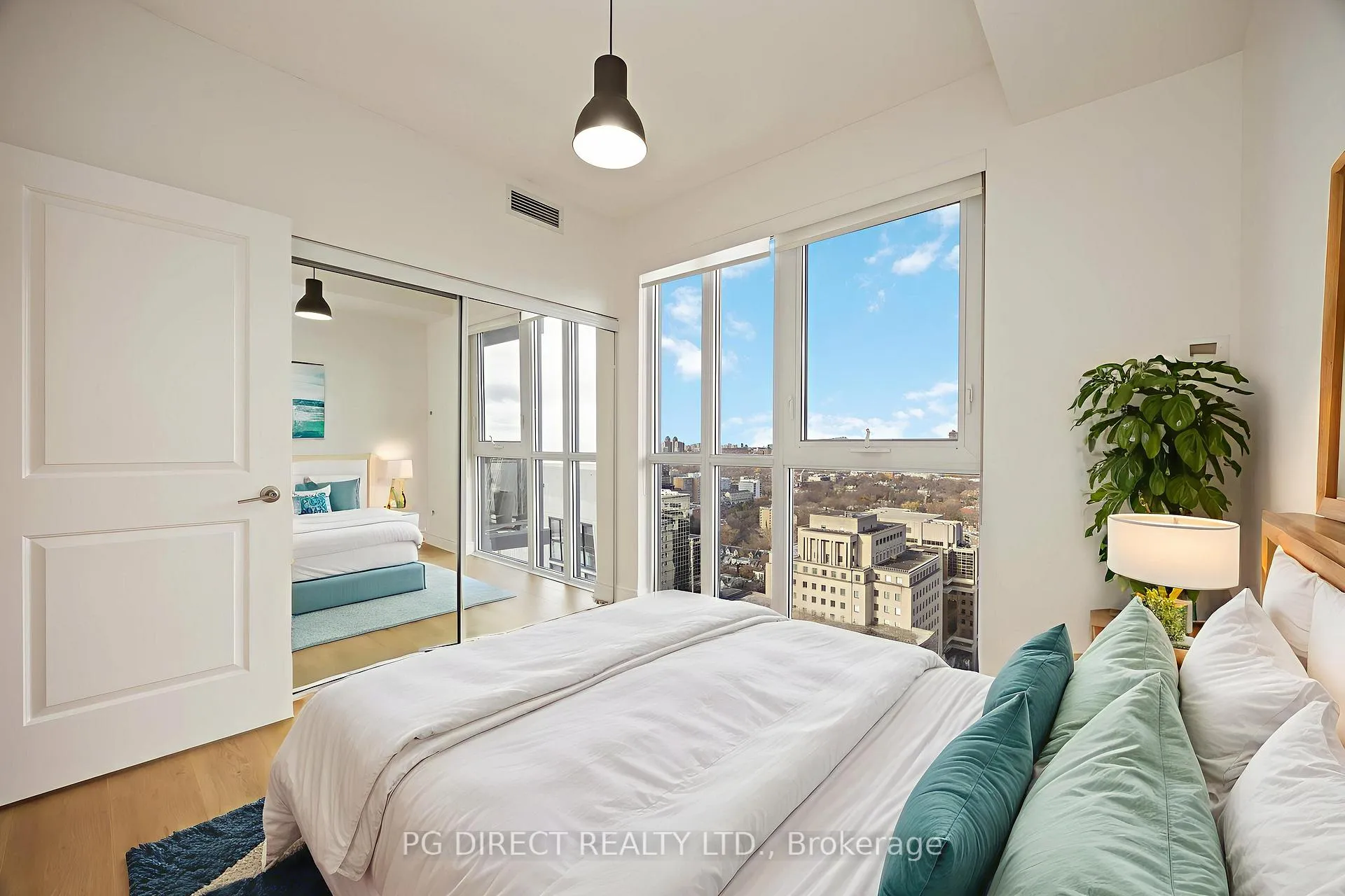 Photo 9 of Unit 2909, 28 Ted Rogers Way, Toronto, Church-Yonge Corridor — HOMEH
