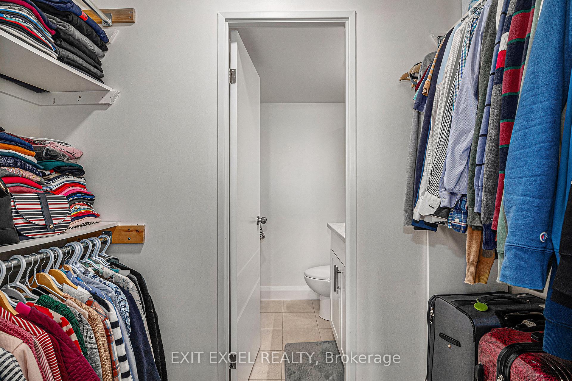 Photo 17 of Unit 312, 555 Brittany Drive, Ottawa, Viscount Alexander Park — HOMEH
