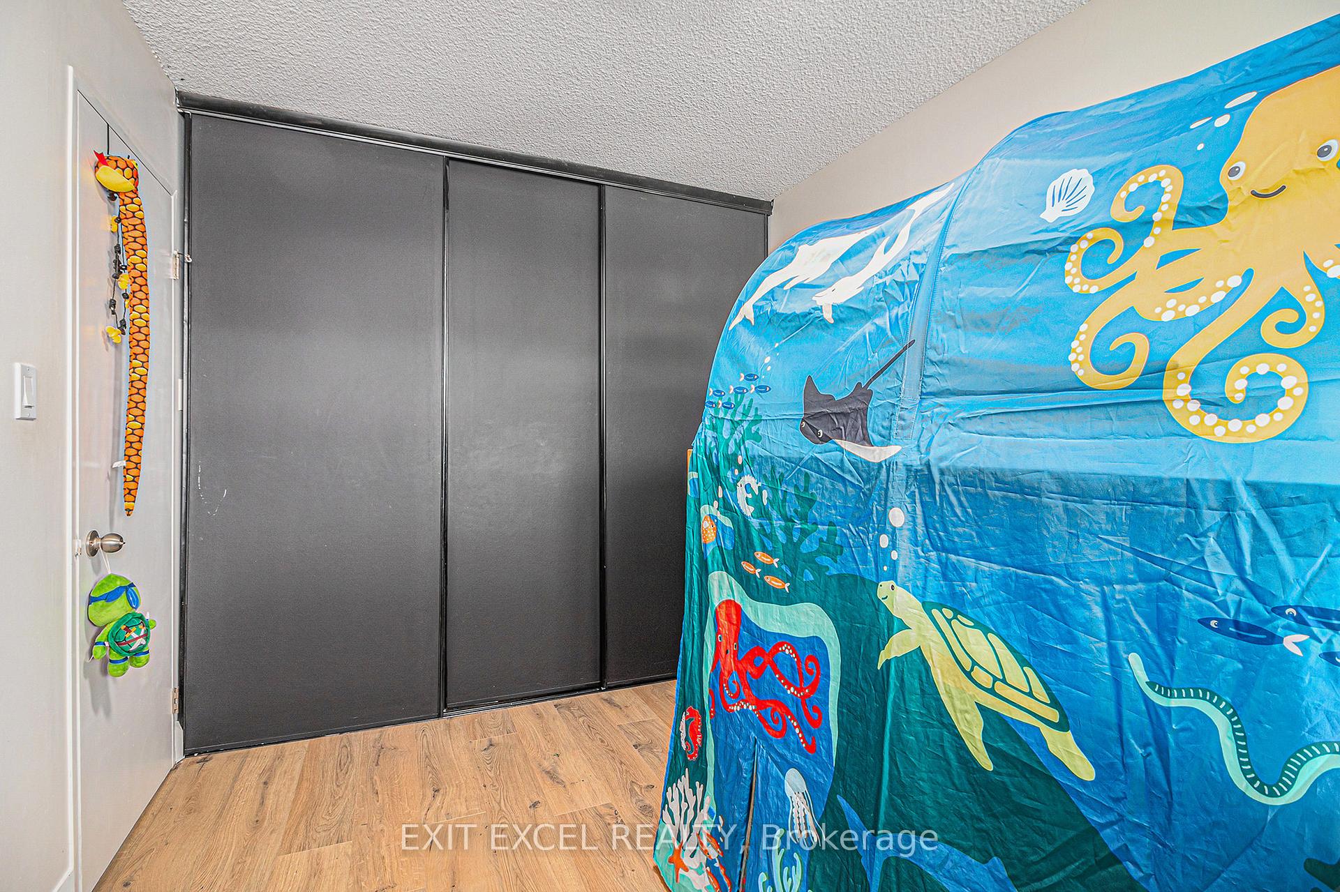 Photo 22 of Unit 312, 555 Brittany Drive, Ottawa, Viscount Alexander Park — HOMEH
