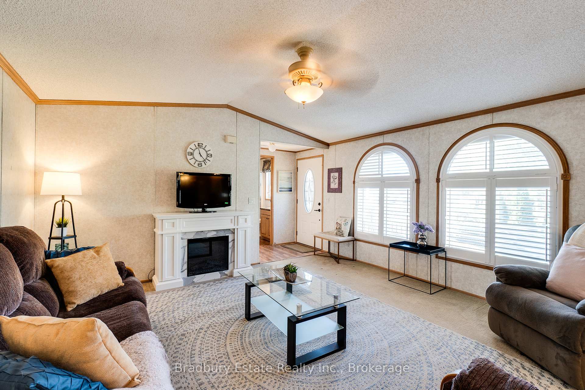 Photo 11 of 23 Olympia Avenue, Puslinch, Rural Puslinch East — HOMEH