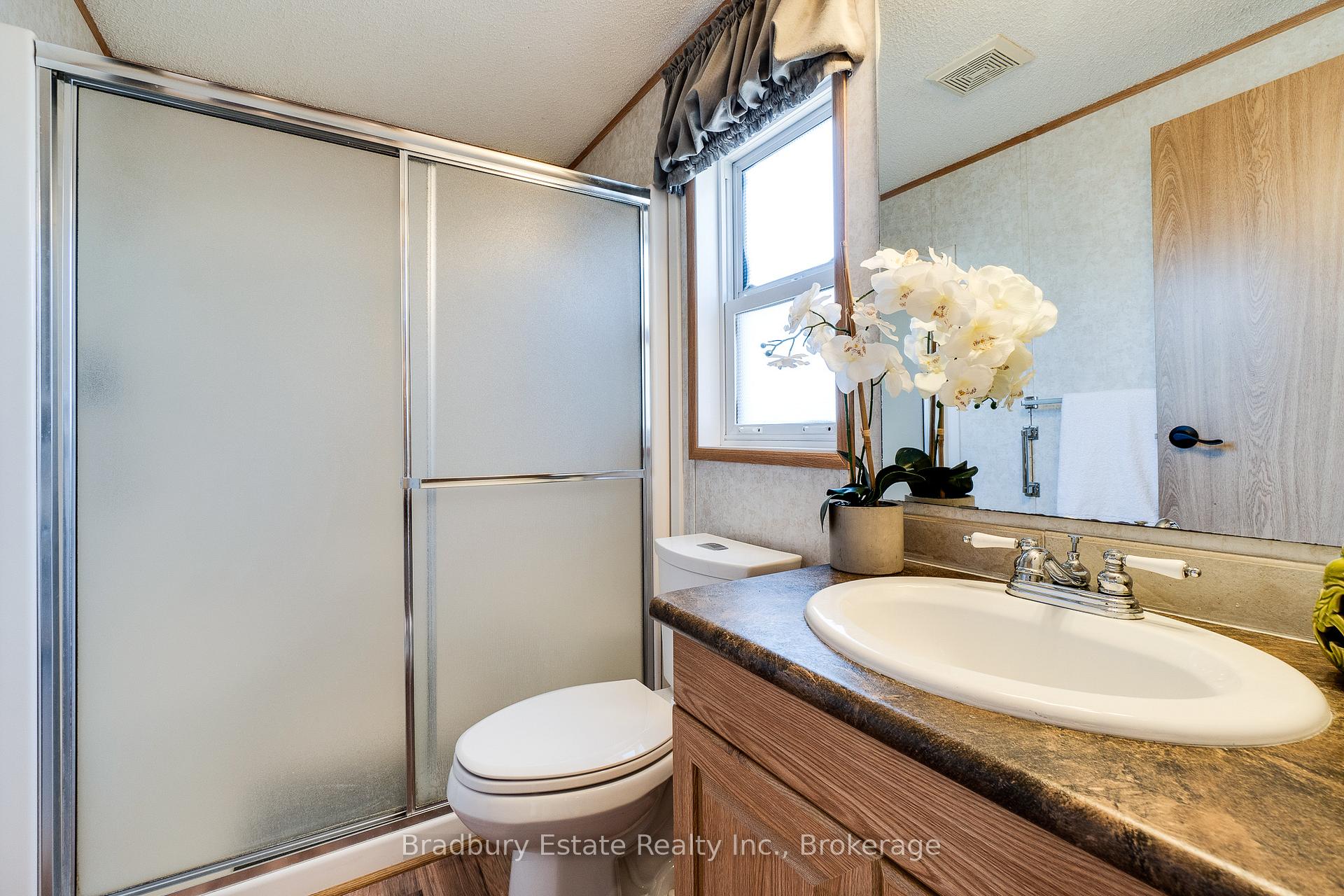 Photo 26 of 23 Olympia Avenue, Puslinch, Rural Puslinch East — HOMEH