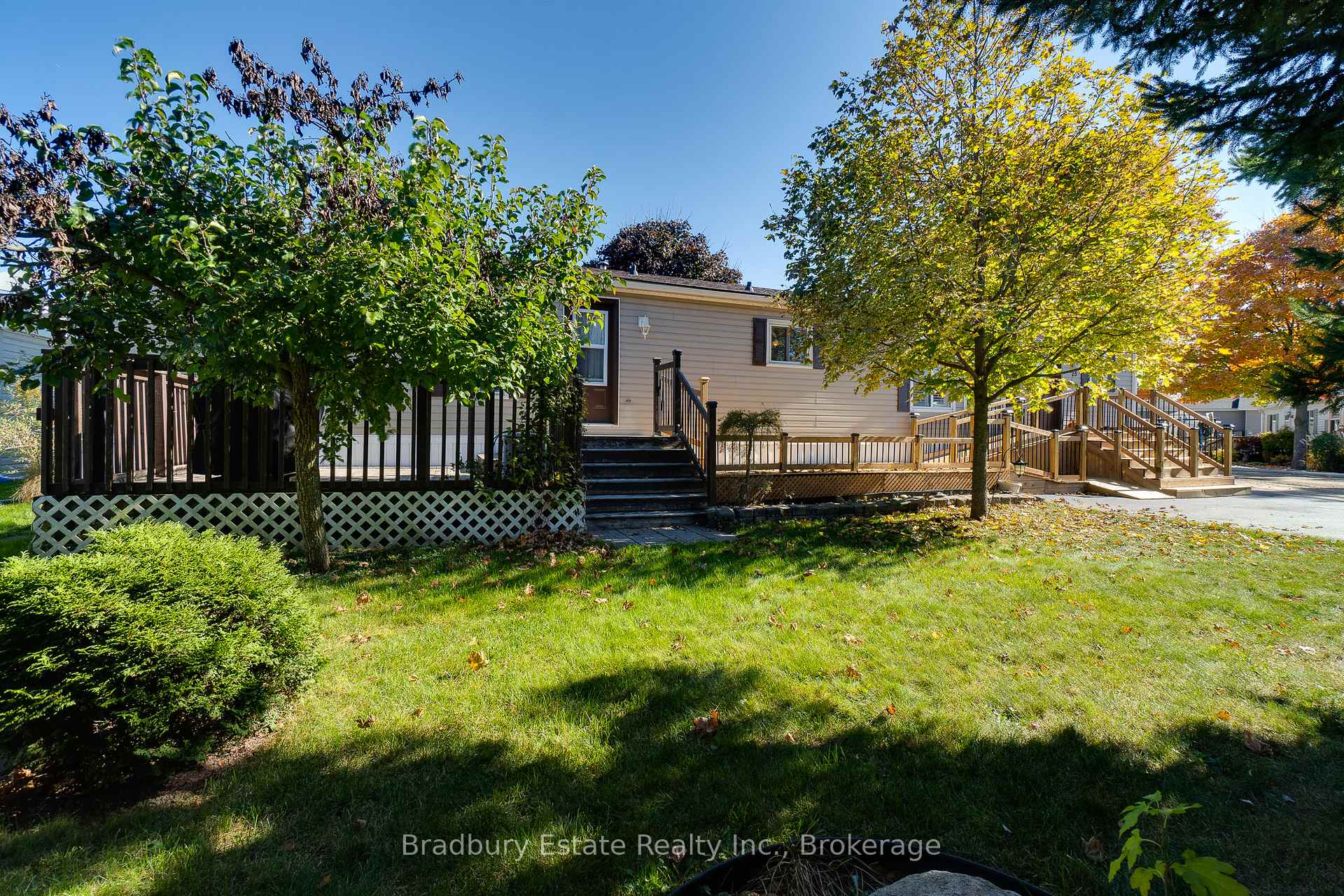 Photo 35 of 23 Olympia Avenue, Puslinch, Rural Puslinch East — HOMEH