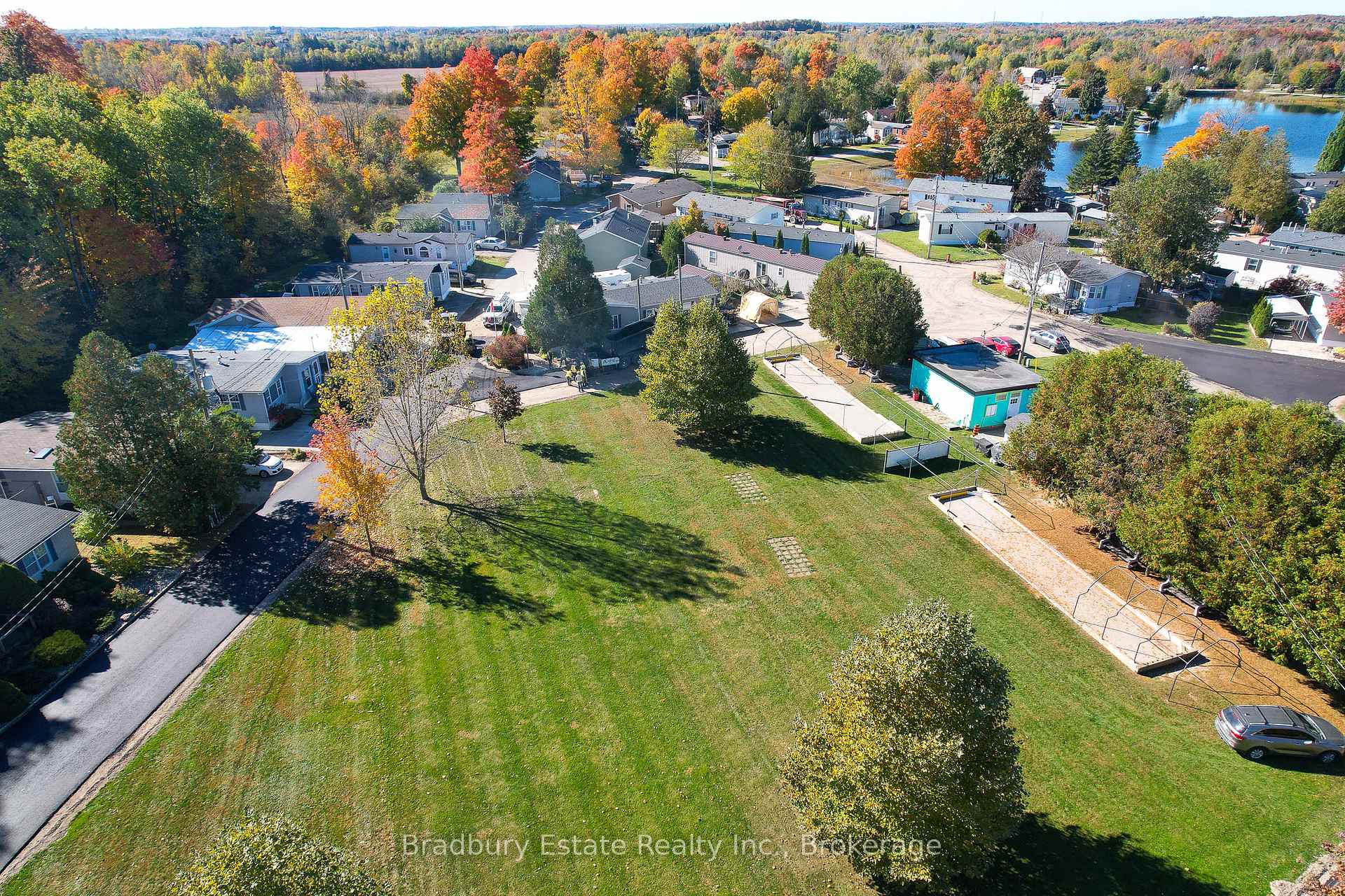 Photo 39 of 23 Olympia Avenue, Puslinch, Rural Puslinch East — HOMEH