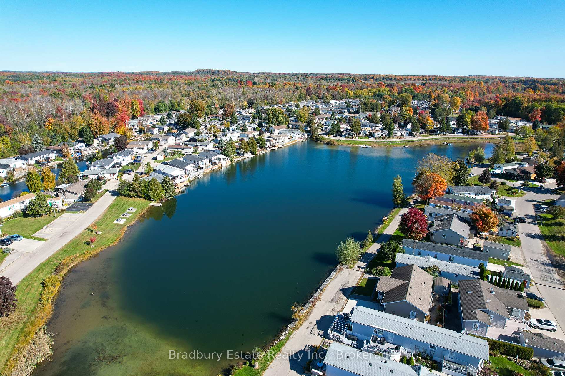 Photo 45 of 23 Olympia Avenue, Puslinch, Rural Puslinch East — HOMEH