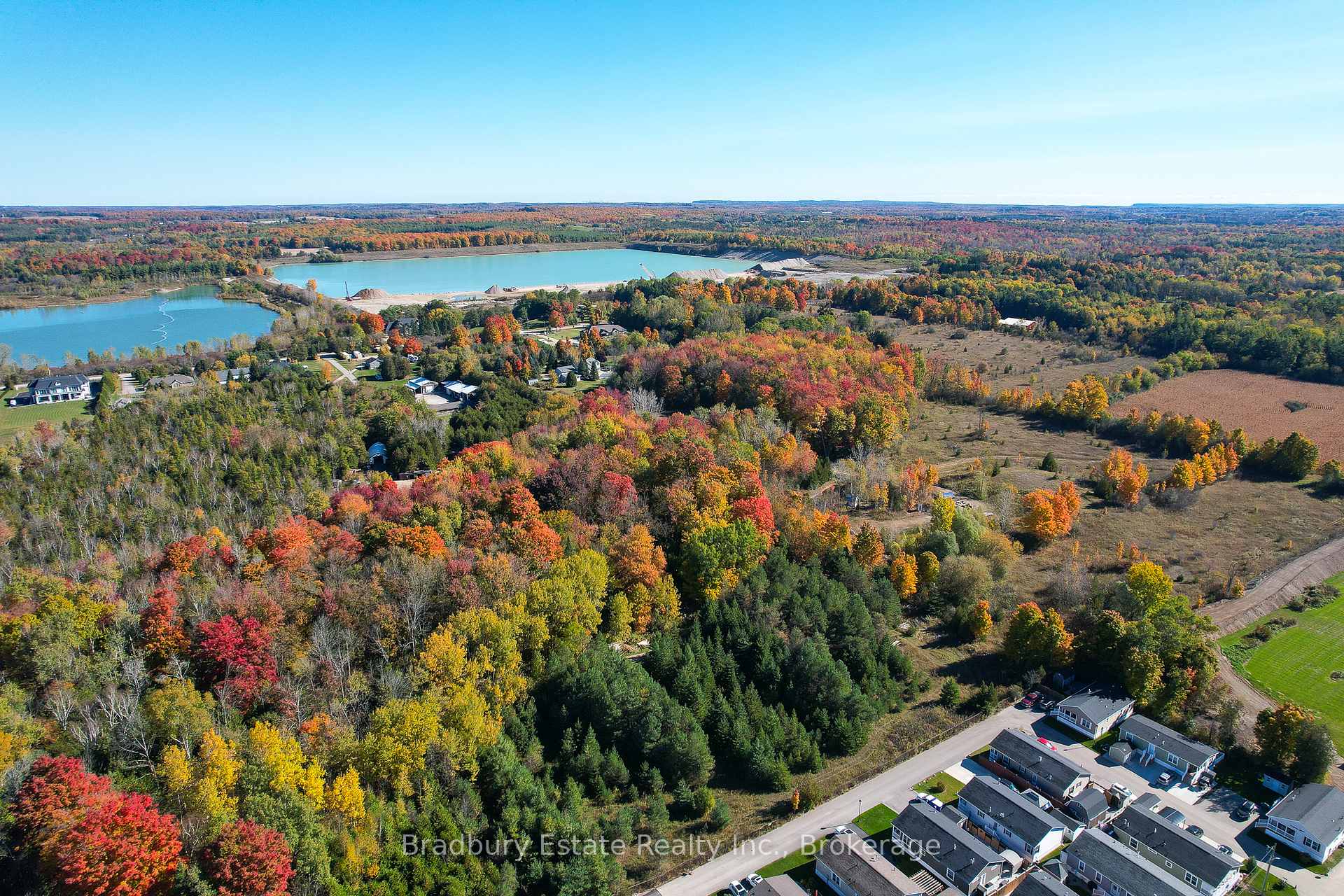Photo 47 of 23 Olympia Avenue, Puslinch, Rural Puslinch East — HOMEH