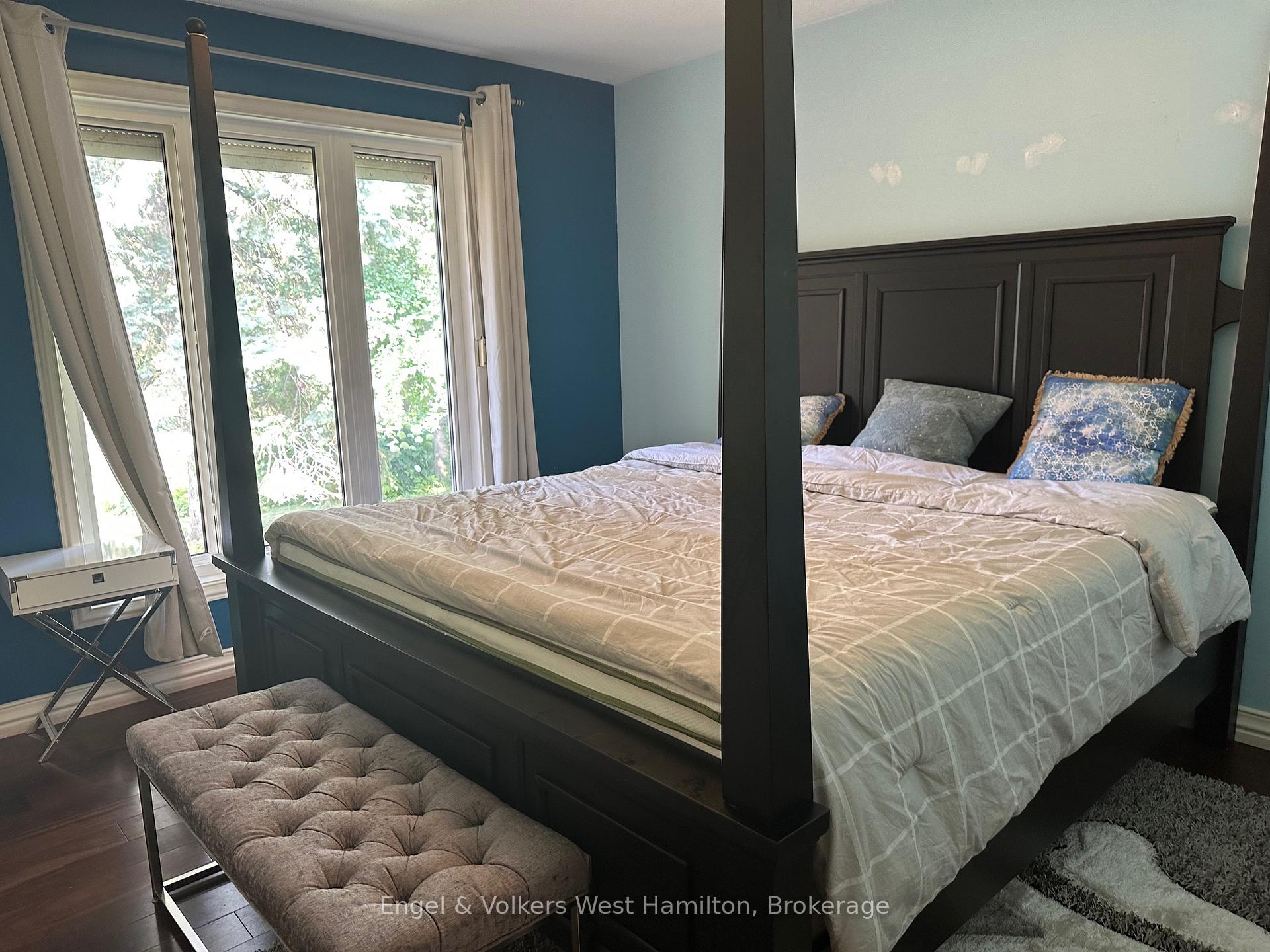 Photo 9 of 20 Nesbitt Street E, Ottawa, Crystal Bay/Rocky Point — HOMEH