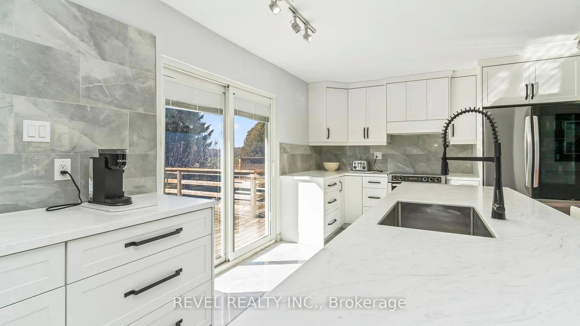 Photo 8 of 20875 Cherryhill Road, Thames Centre, Rural Thames Centre — HOMEH