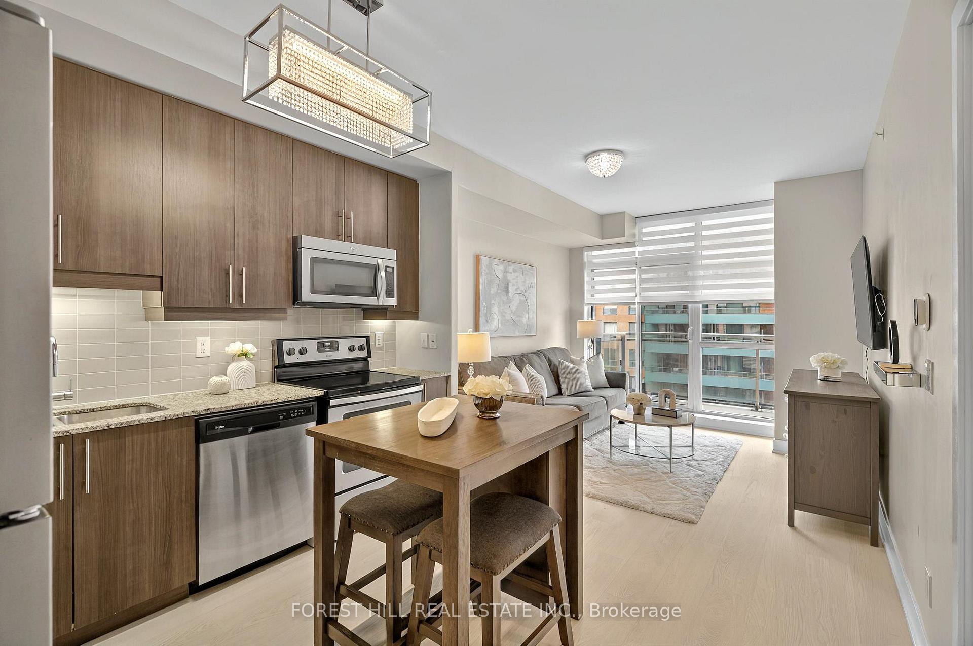 Photo 2 of Unit 502, 68 Merton Street, Toronto, Mount Pleasant West — HOMEH