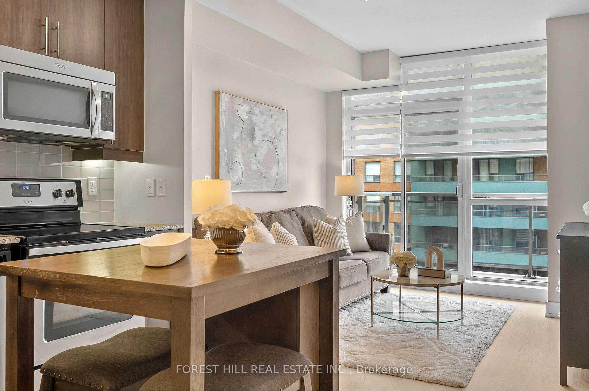 Photo 4 of Unit 502, 68 Merton Street, Toronto, Mount Pleasant West — HOMEH