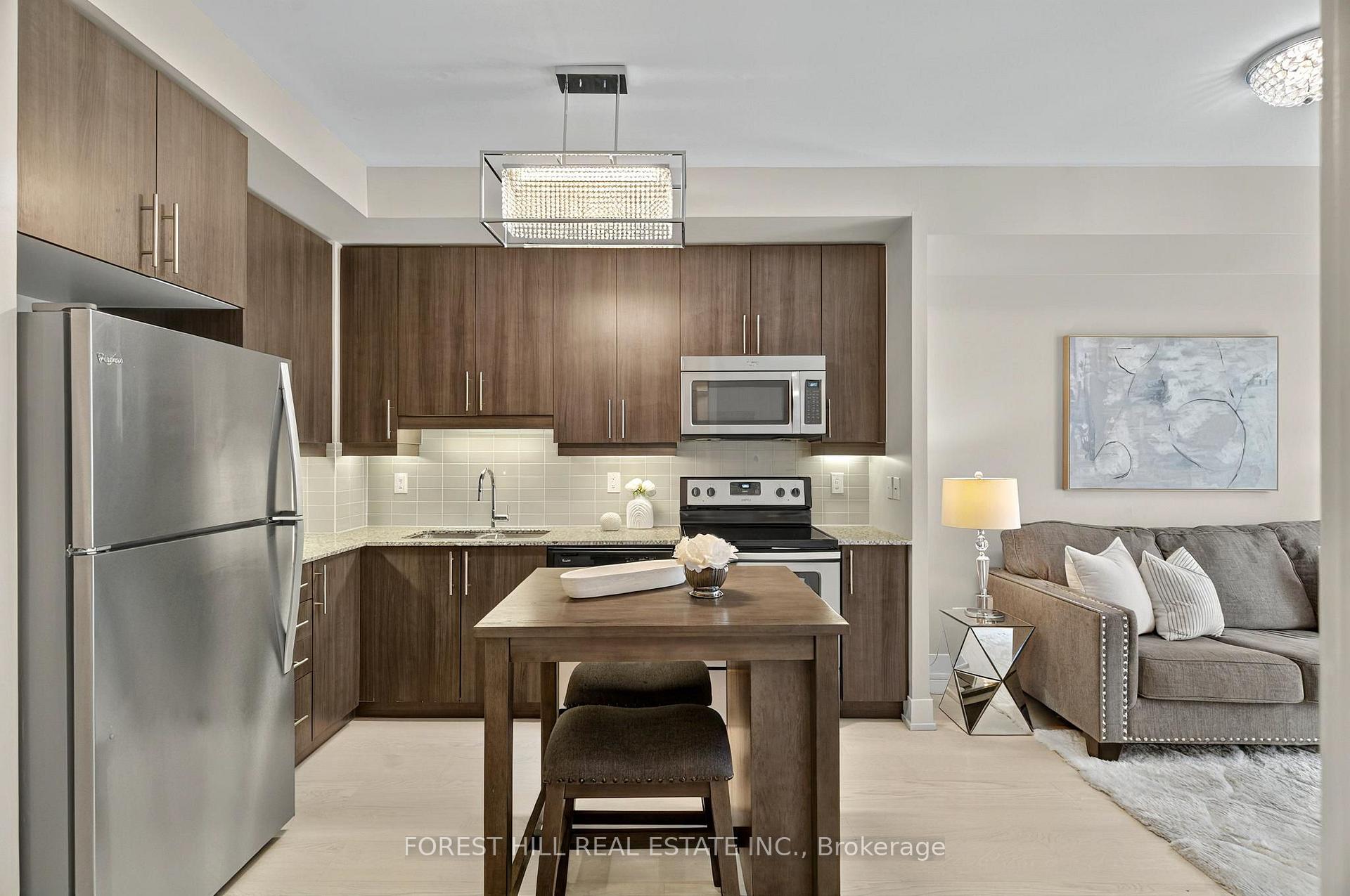 Photo 6 of Unit 502, 68 Merton Street, Toronto, Mount Pleasant West — HOMEH