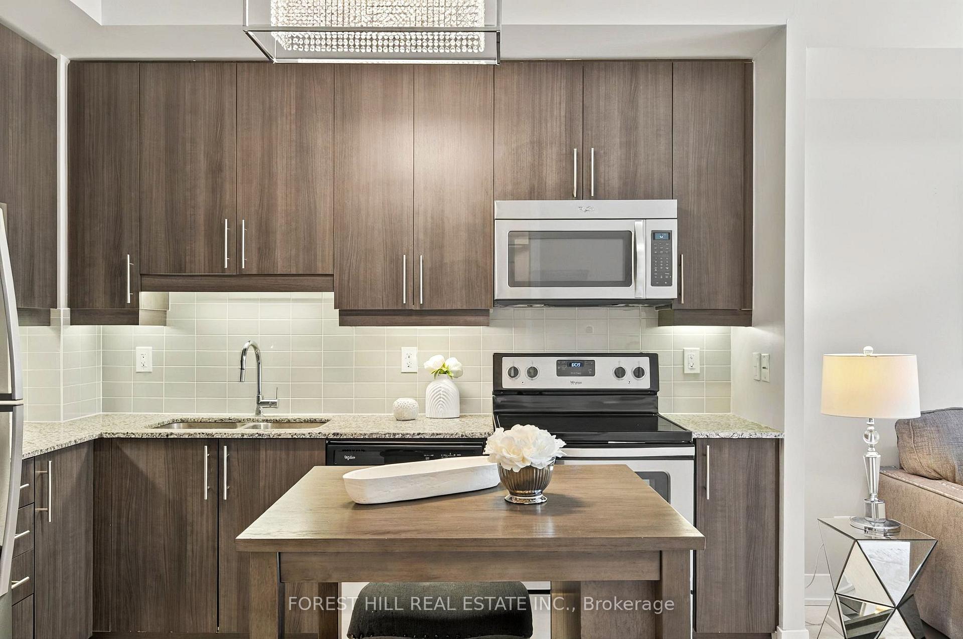 Photo 7 of Unit 502, 68 Merton Street, Toronto, Mount Pleasant West — HOMEH