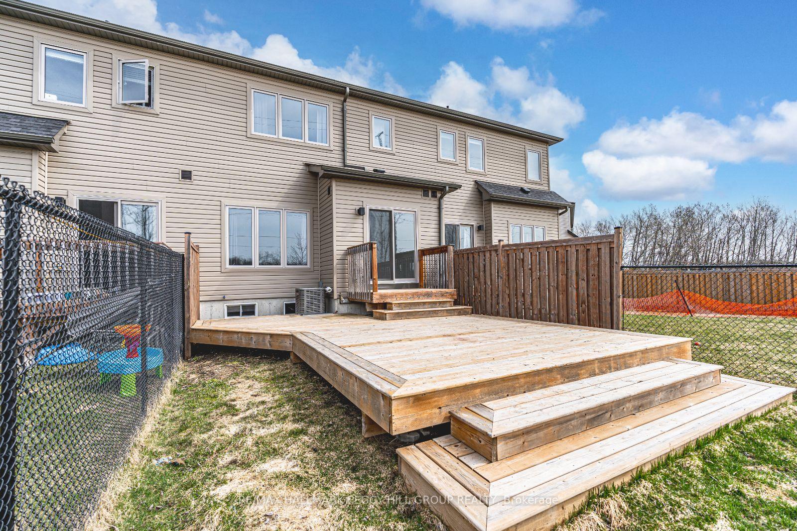 Photo 13 of 263 Atkinson Street, Clearview, Stayner — HOMEH