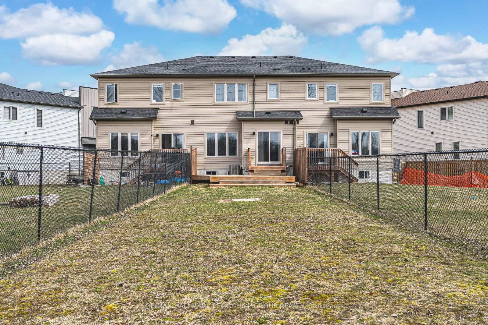 Photo 14 of 263 Atkinson Street, Clearview, Stayner — HOMEH
