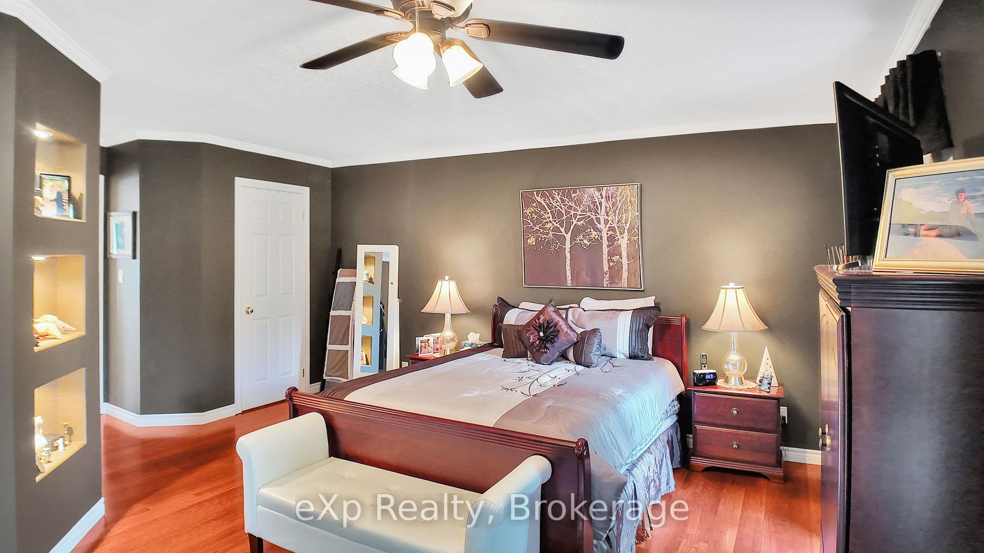 Photo 15 of 3 Cedar Court, Brockton — HOMEH