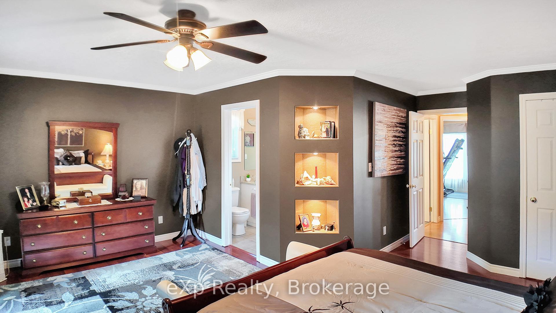 Photo 17 of 3 Cedar Court, Brockton — HOMEH