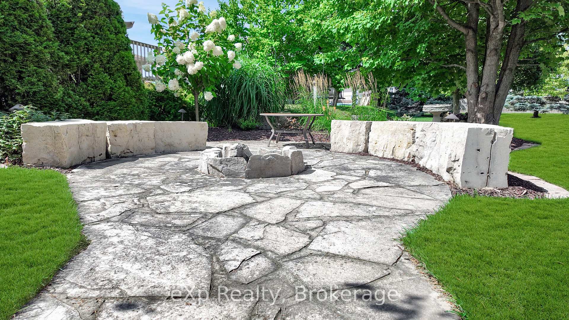 Photo 47 of 3 Cedar Court, Brockton — HOMEH