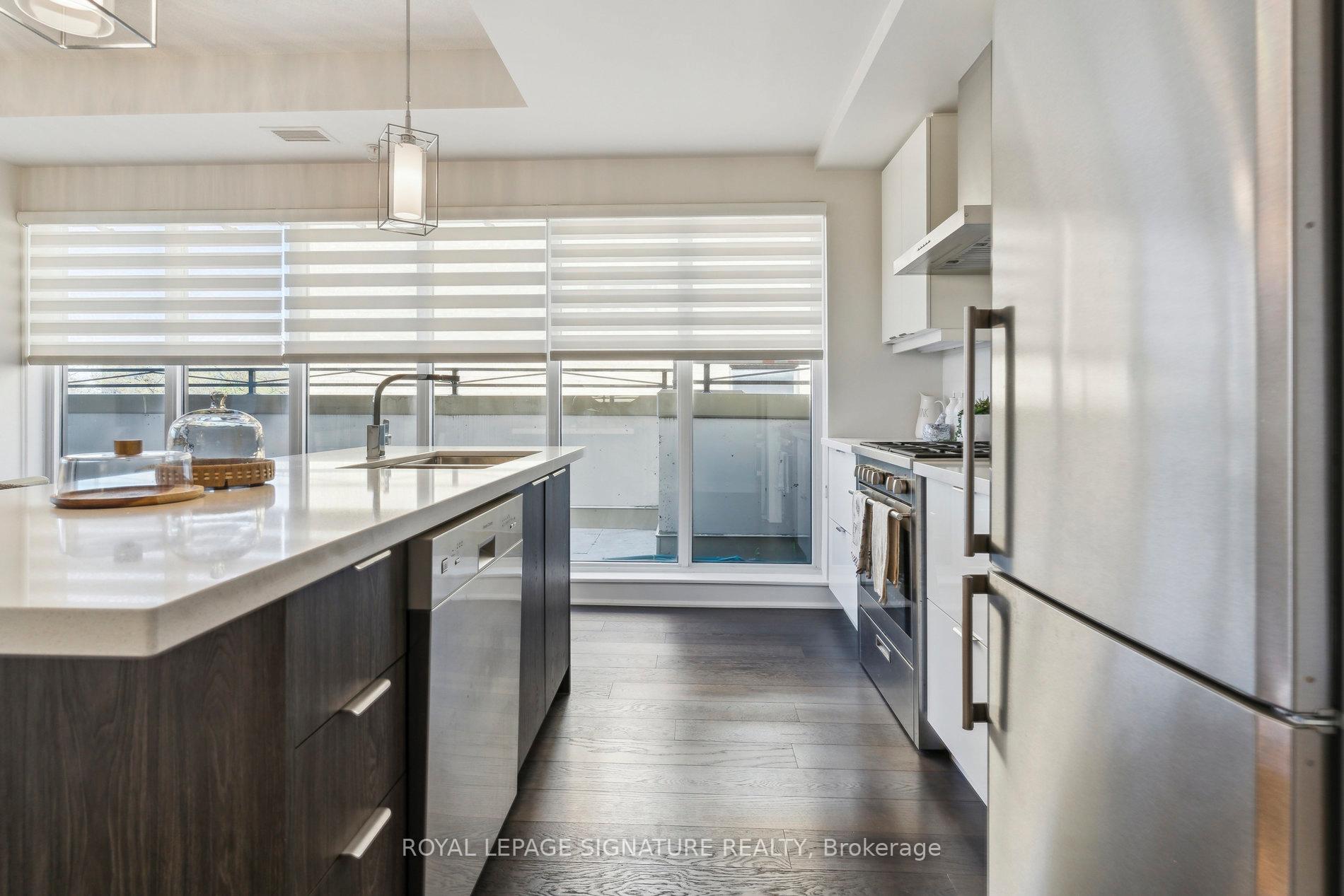 Photo 2 of Unit 504, 580 Kingston Road E, Toronto, East End-Danforth — HOMEH