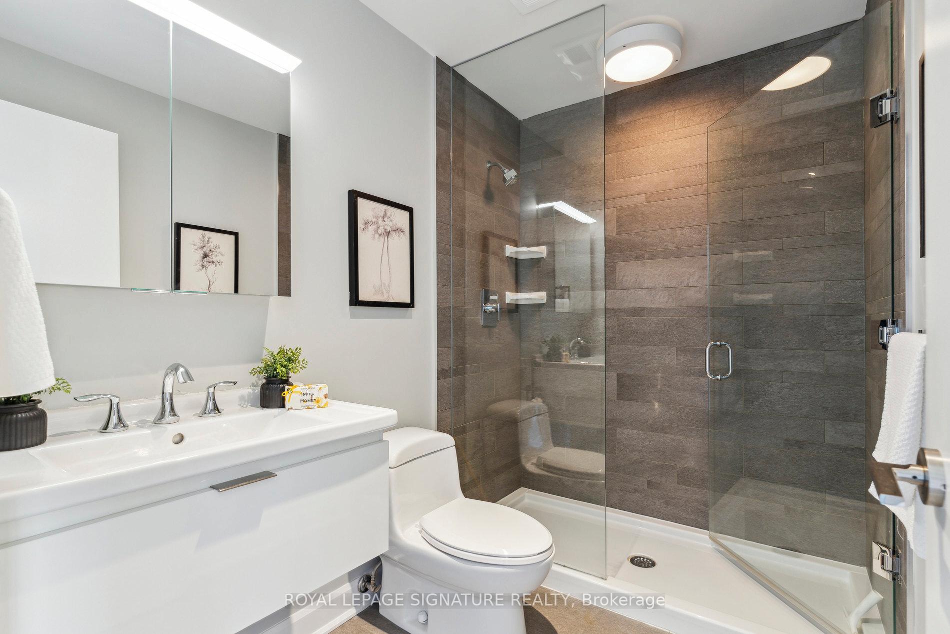 Photo 8 of Unit 504, 580 Kingston Road E, Toronto, East End-Danforth — HOMEH