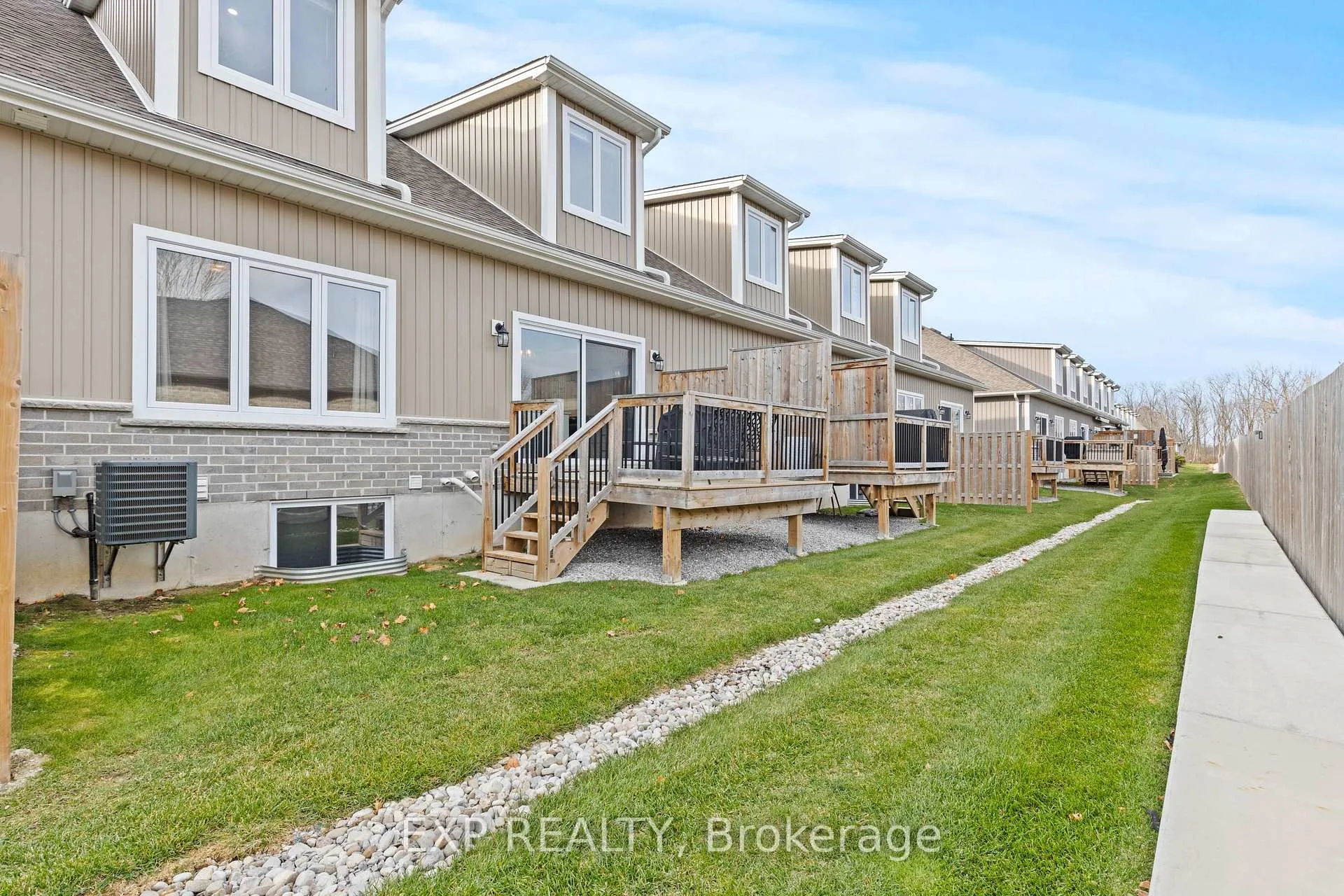 Photo 38 of Unit 31, 744 Nelson Street W, Norfolk, Port Dover — HOMEH